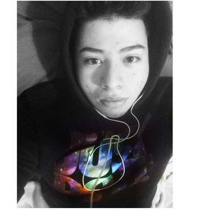 Meet your Posher, Ellis